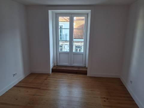 Apartamento na Rua dos Fanqueiros