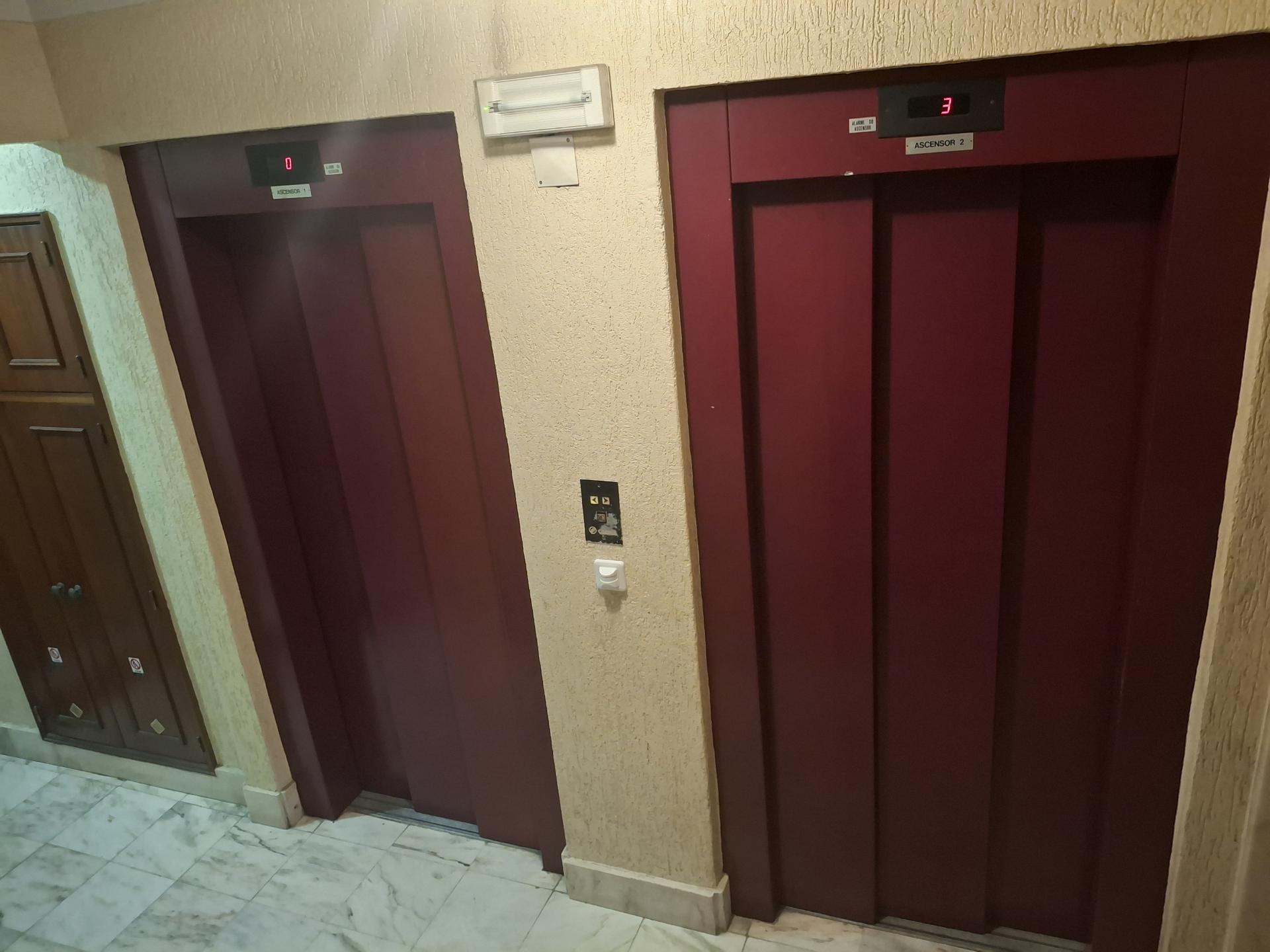 Ótimo apartamento T1 com varanda e arrecadação no Cacém