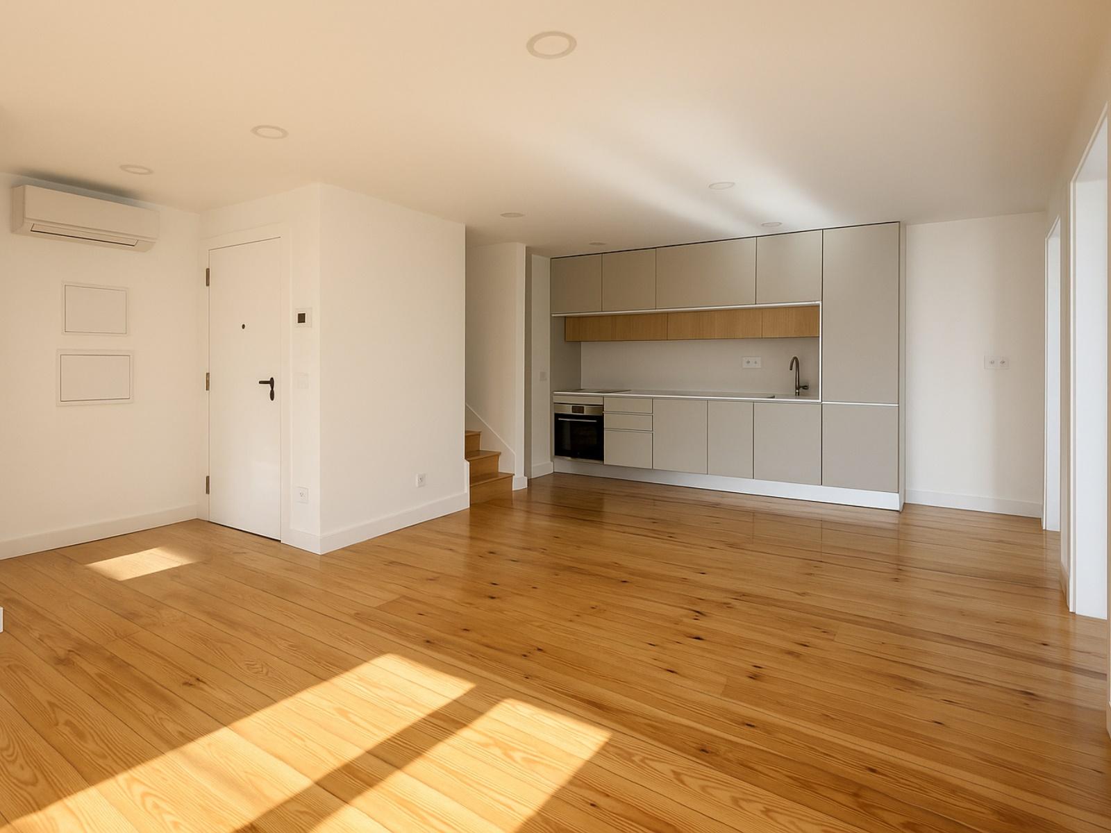 Belíssimo T2 Duplex, totalmente renovado, com vista deslumbrante sobre o Rio Tejo