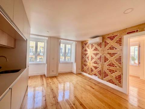 Exclusivo apartamento T2 de charme histórico e acabamentos de excelência