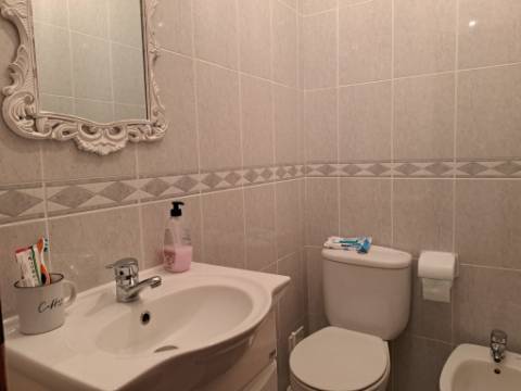 Apartamento T3 bem localizado, centro de Ourém