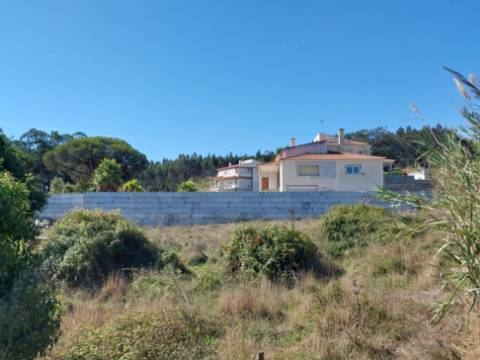 Lote para construção a 5 minutos das Caldas da Rainha