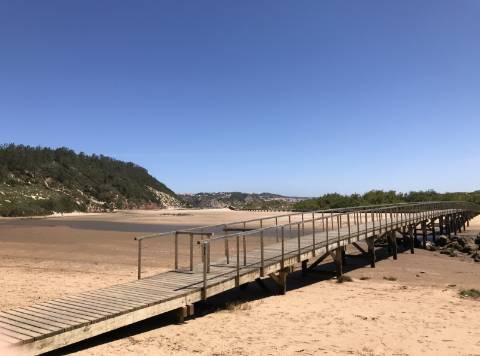 Terreno com projeto na Serra do Bouro