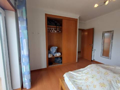 Excelente moradia T4 com piscina e garagem na Bajouca