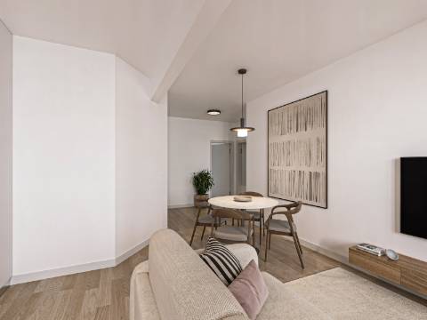 Elegante apartamento T2 totalmente renovado com elevador, na Graça em Lisboa