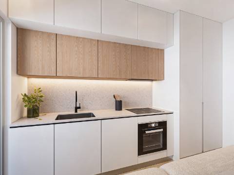 Elegante apartamento T2 totalmente renovado com elevador, na Graça em Lisboa