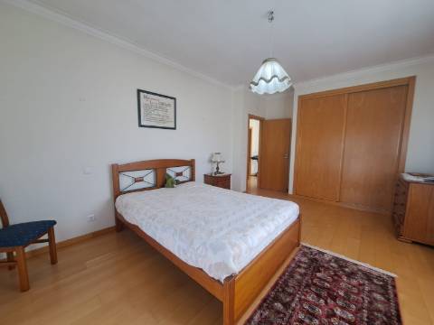 Moradia V5 em pleno centro de Ourém