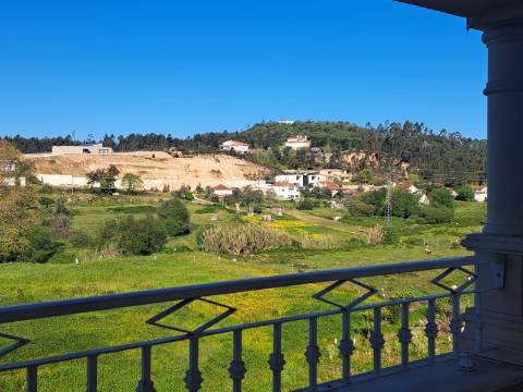 Moradia V5 em pleno centro de Ourém