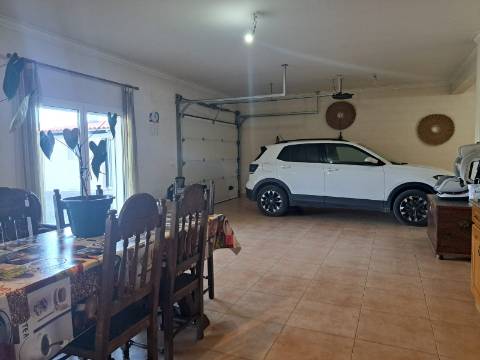 Moradia V5 em pleno centro de Ourém