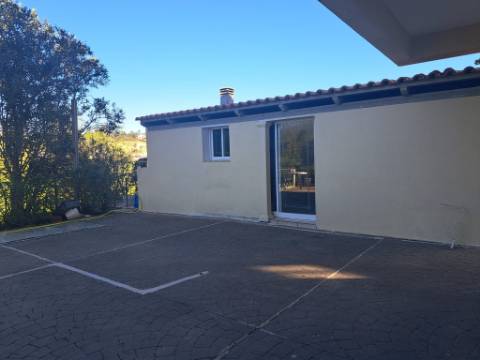 Moradia V5 em pleno centro de Ourém