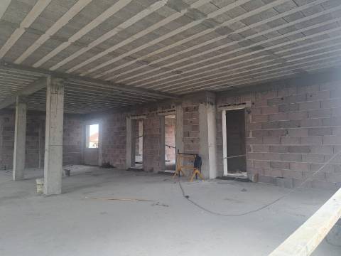 Moradia T3 Moderna a menos de 15 Minutos de Leiria - Em Construção