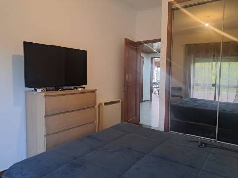 Bom apartamento T2 no Casal do Marco, Seixal