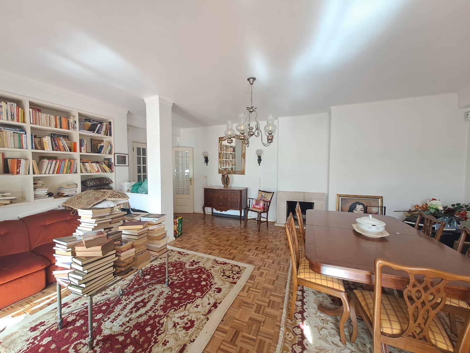 Apartamento T3 no Coração de Caldas da Rainha - Localização Privilegiada