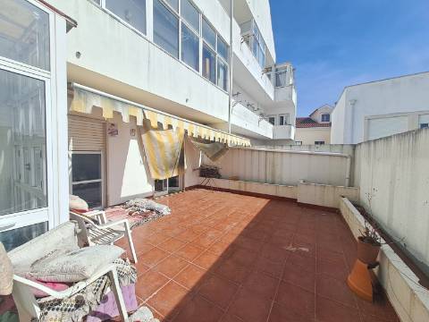 Apartamento T3 no Coração de Caldas da Rainha - Localização Privilegiada