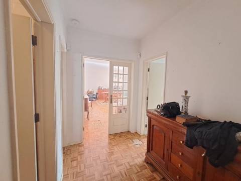 Apartamento T3 no Coração de Caldas da Rainha - Localização Privilegiada