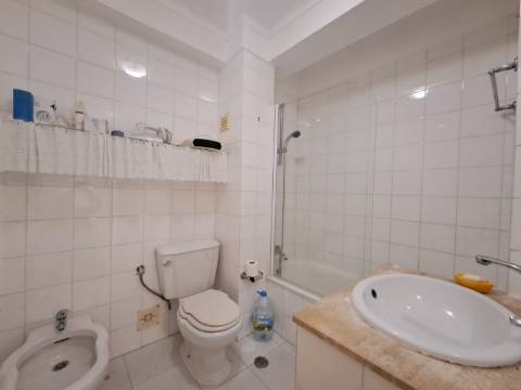 Apartamento T3 no Coração de Caldas da Rainha - Localização Privilegiada