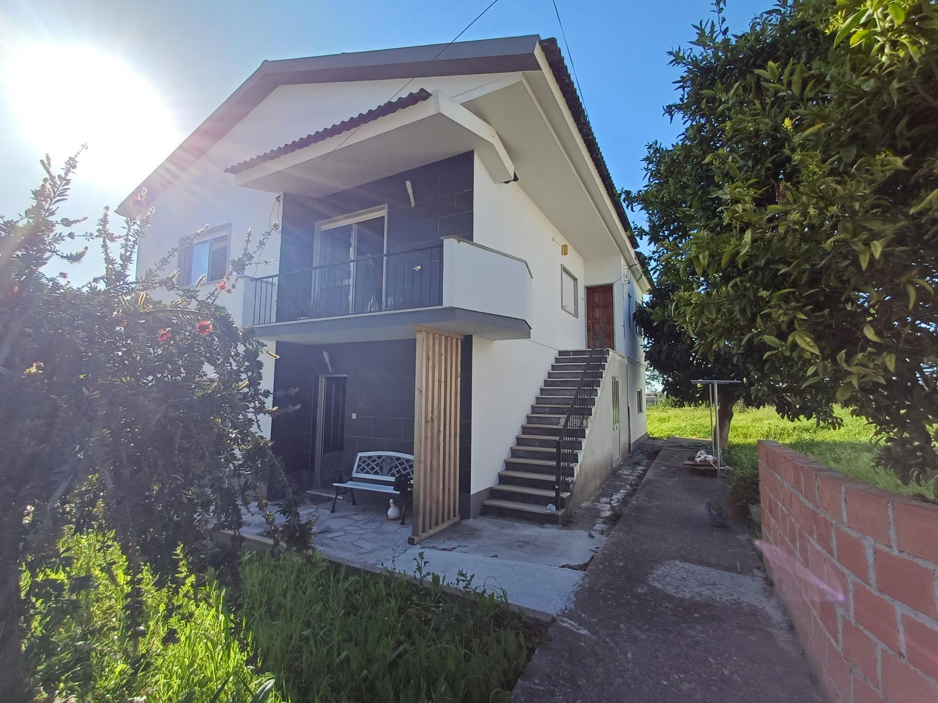 Terreno com 1.342 m² localizado no centro de Leiria, com uma vista privilegiada para o castelo