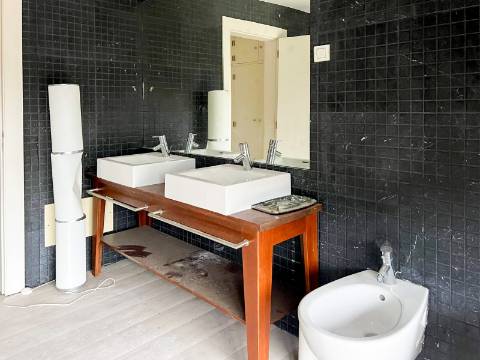 Moradia V4 de excelência a 500 metros da Praia Verde, em Castro Marim