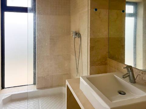 Moradia V4 de excelência a 500 metros da Praia Verde, em Castro Marim
