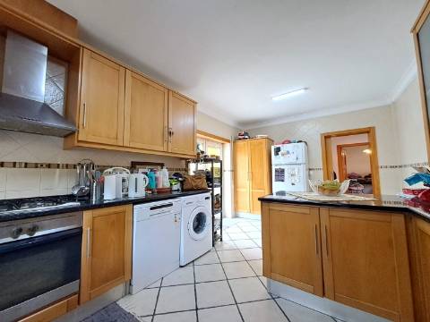 Moradia V4+1 em Roliça, em condomínio Domicillium Villas