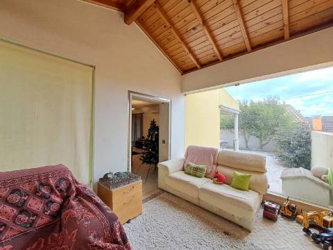 Moradia V4+1 em Roliça, em condomínio Domicillium Villas