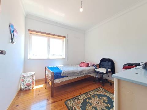 Moradia V4+1 em Roliça, em condomínio Domicillium Villas