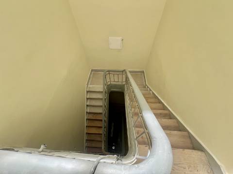 T3 Duplex totalmente recuperado na Avenida General Roçadas - viva em Lisboa com conforto e exclusividade