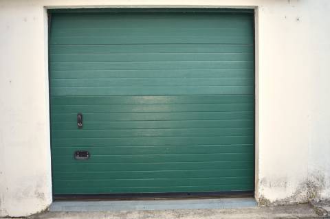 Apartamento T4 transformado em T3 com garagem