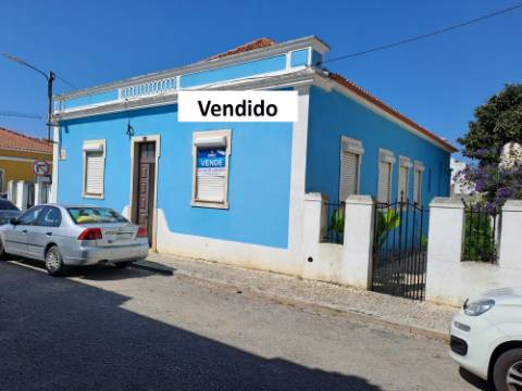 Moradia T6, numa das melhores localizações de Santarém