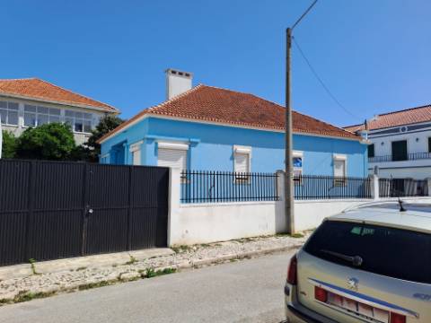 Moradia T6, numa das melhores localizações de Santarém