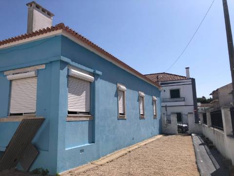 Moradia T6, numa das melhores localizações de Santarém