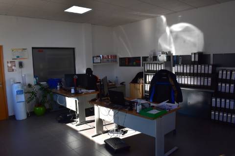 Armazém em excelente localização