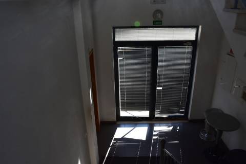 Armazém em excelente localização