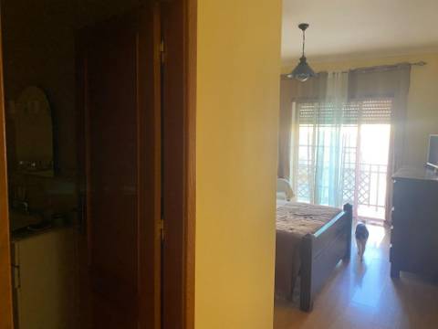 Apartamento T3, com duas arrecadações em localização de excelência