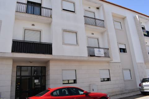 Apartamento T3 com garagem, em localização de excelência