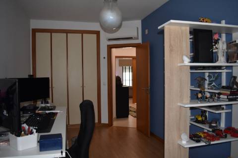 Apartamento T3 com garagem, em localização de excelência