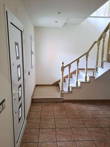 Moradia T7 com terreno