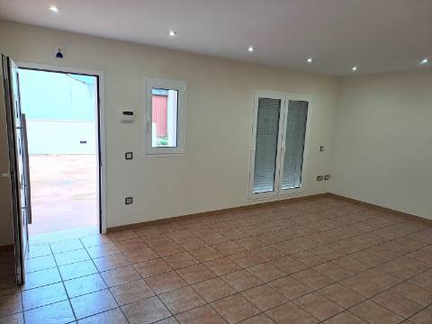 Moradia T7 com terreno