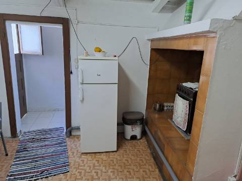 Moradia T2 +1 com logradouro