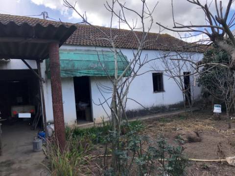 Casa rústica com terreno