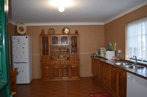 Moradia T3 com terreno