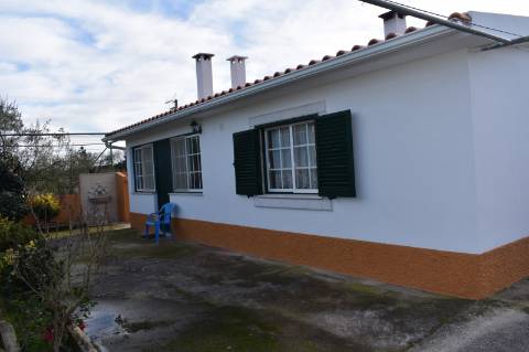 Moradia T3 com terreno