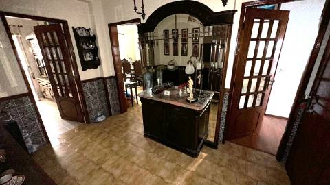 Apartamento T3 com garagem individual com 36m2