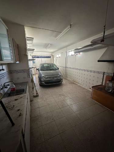 Apartamento T3 com garagem individual com 36m2