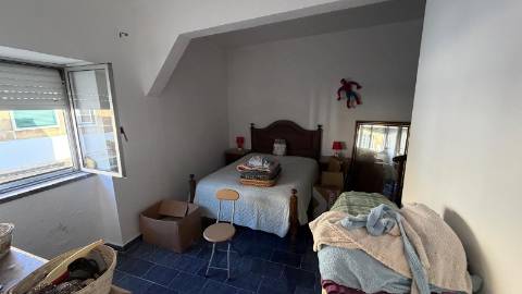 Moradia T3 com garagem e quintal