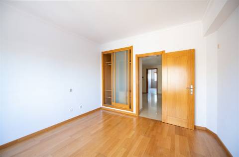 Apartamento T2 Quinta da Fidalga - Seixal