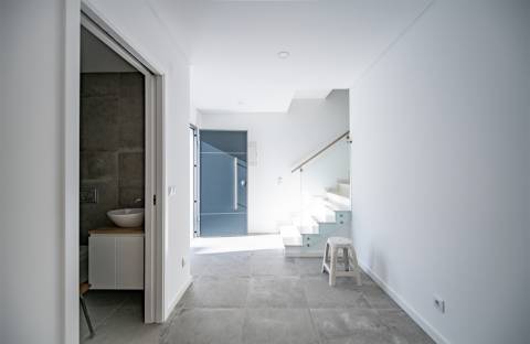 Moradia T3 Geminada Vale de Carros - Sexal