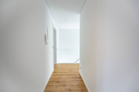 Moradia T3 Geminada Vale de Carros - Sexal