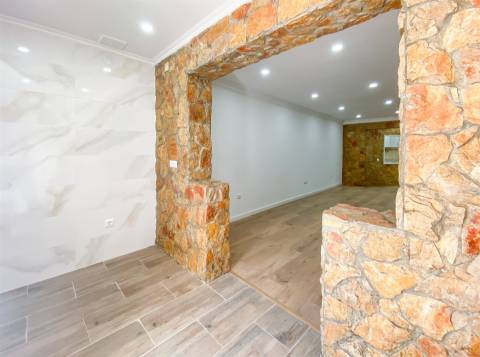 Moradia em Banda T1 Venda em Palmela,Palmela