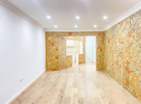 Moradia em Banda T1 Venda em Palmela,Palmela